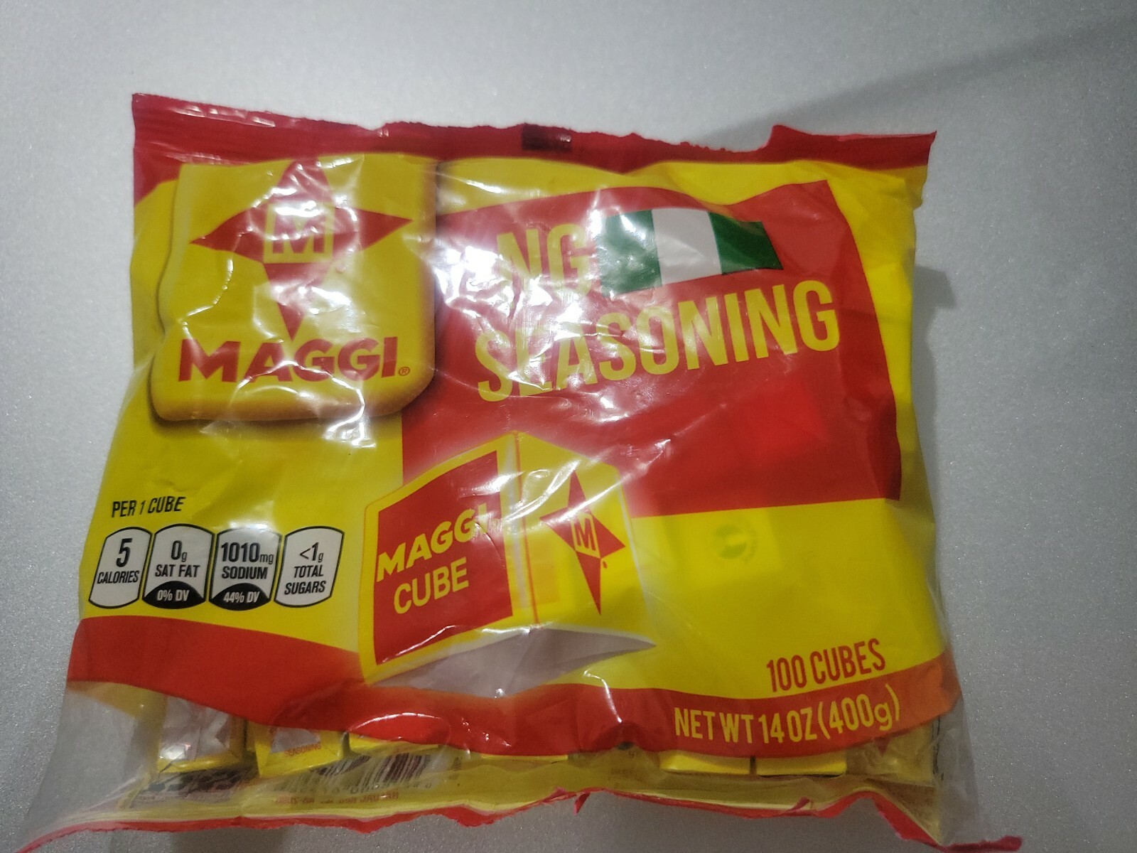 Maggi Cube Seasoning Cubes, 400 g, 100 Piece