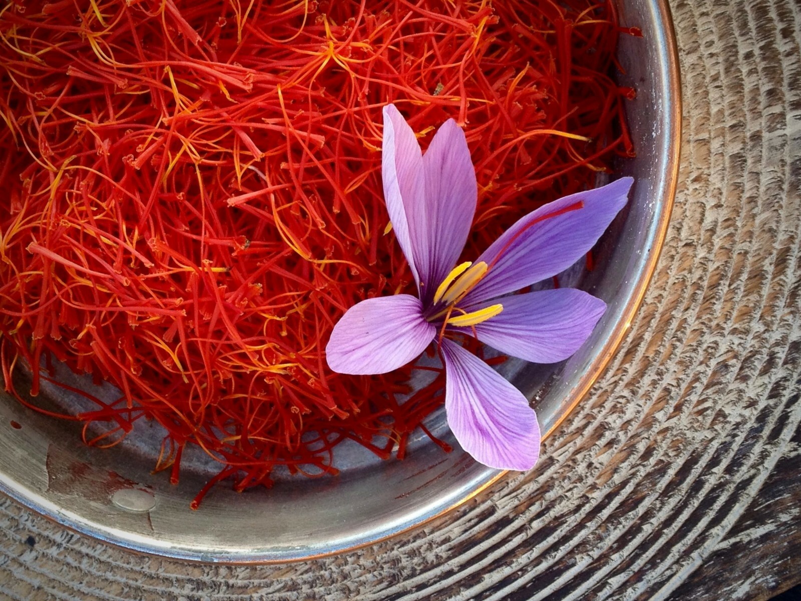 Saffron Zaffron Afghanistan Highest Quality Spice 2 Gram – Ramadan Mubarak