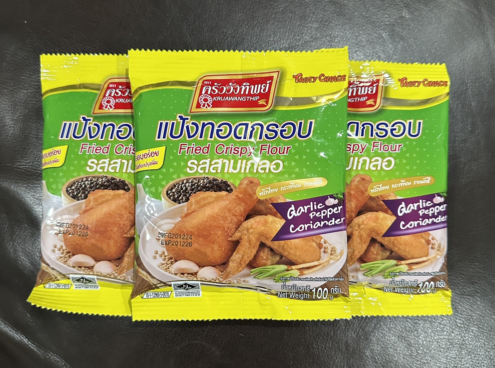 Fried Crispy flour (garlic, Pepper And Coriander) 3pks X 100g Kruawangthip Brand