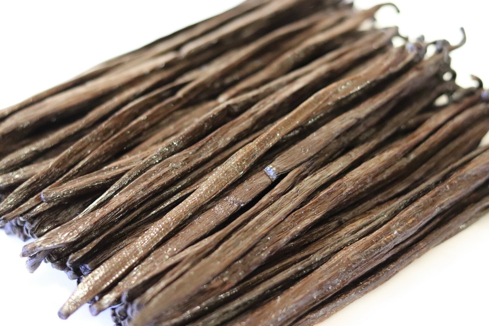 5 BOURBON VANILLA BEANS-PODS FROM NEW HARVEST OF MADAGASCAR 5-6″