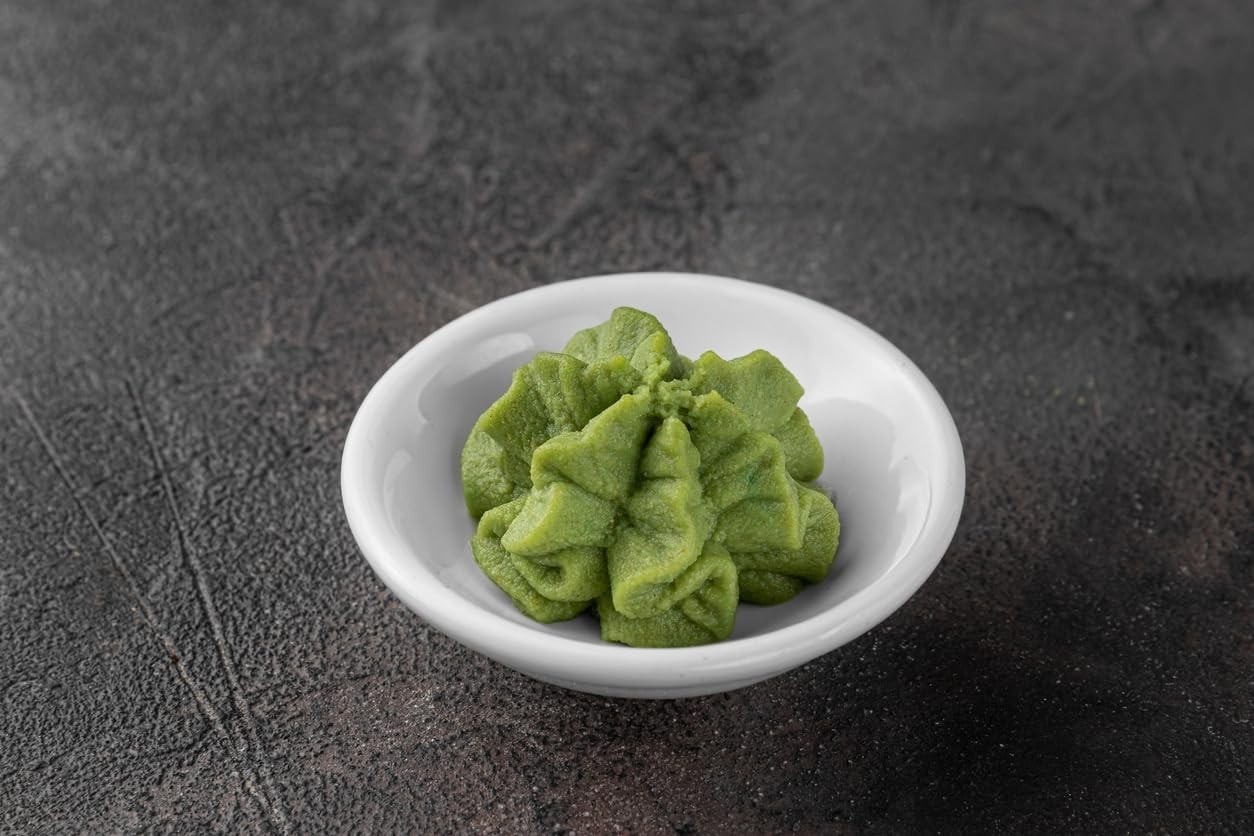Superior Wasabi Powder – Japanese Spicy Heat Gluten-Free Sauces 0.88 Ounce