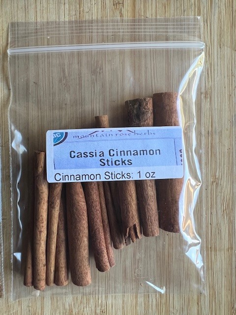 Cinnamon Sticks Organic, Mountain Rose Herbs. 1 oz