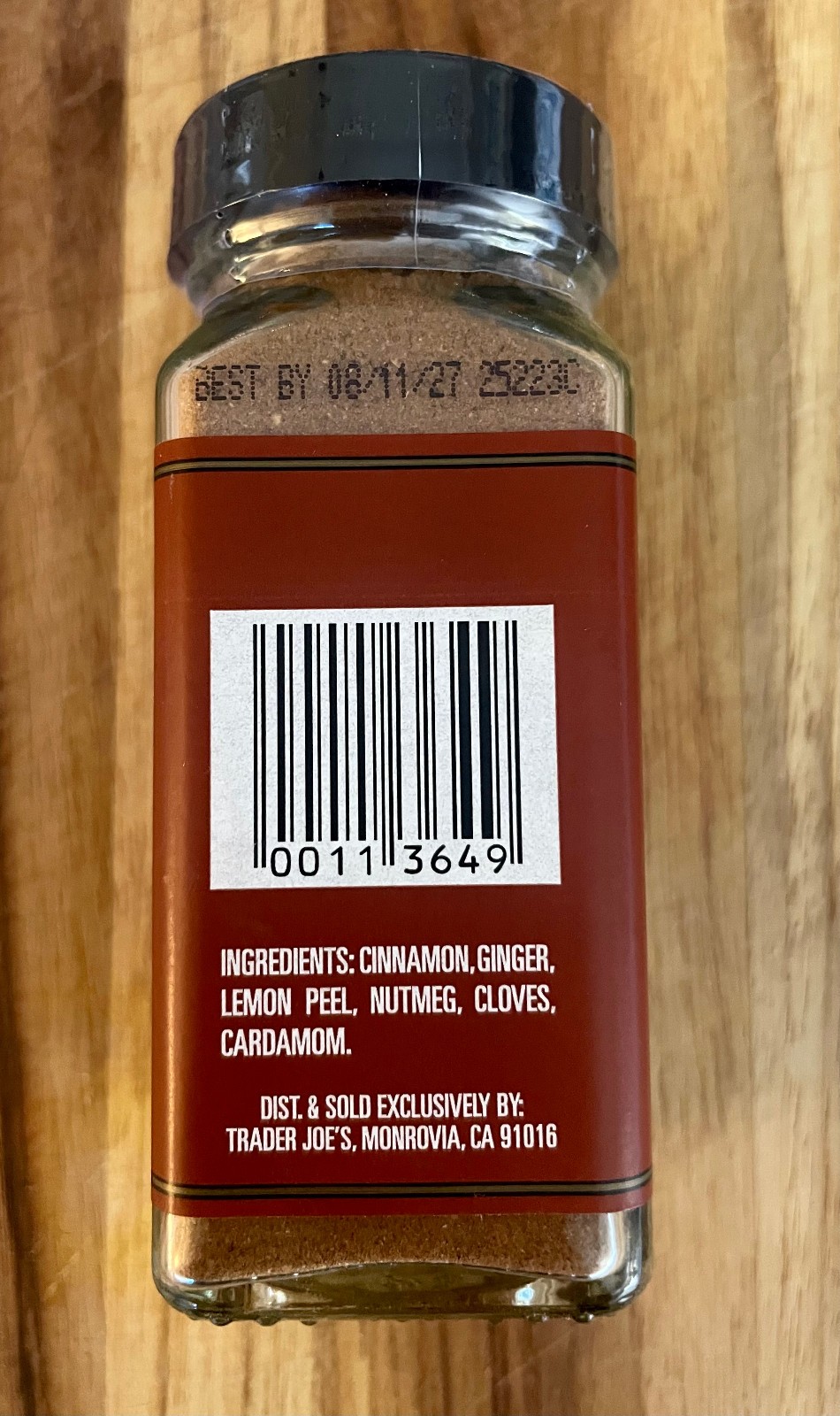 Trader Joe’s •Spice Trio Pumkin Pie Spice• Ground Nutmeg• Cinnamon Sticks Baking