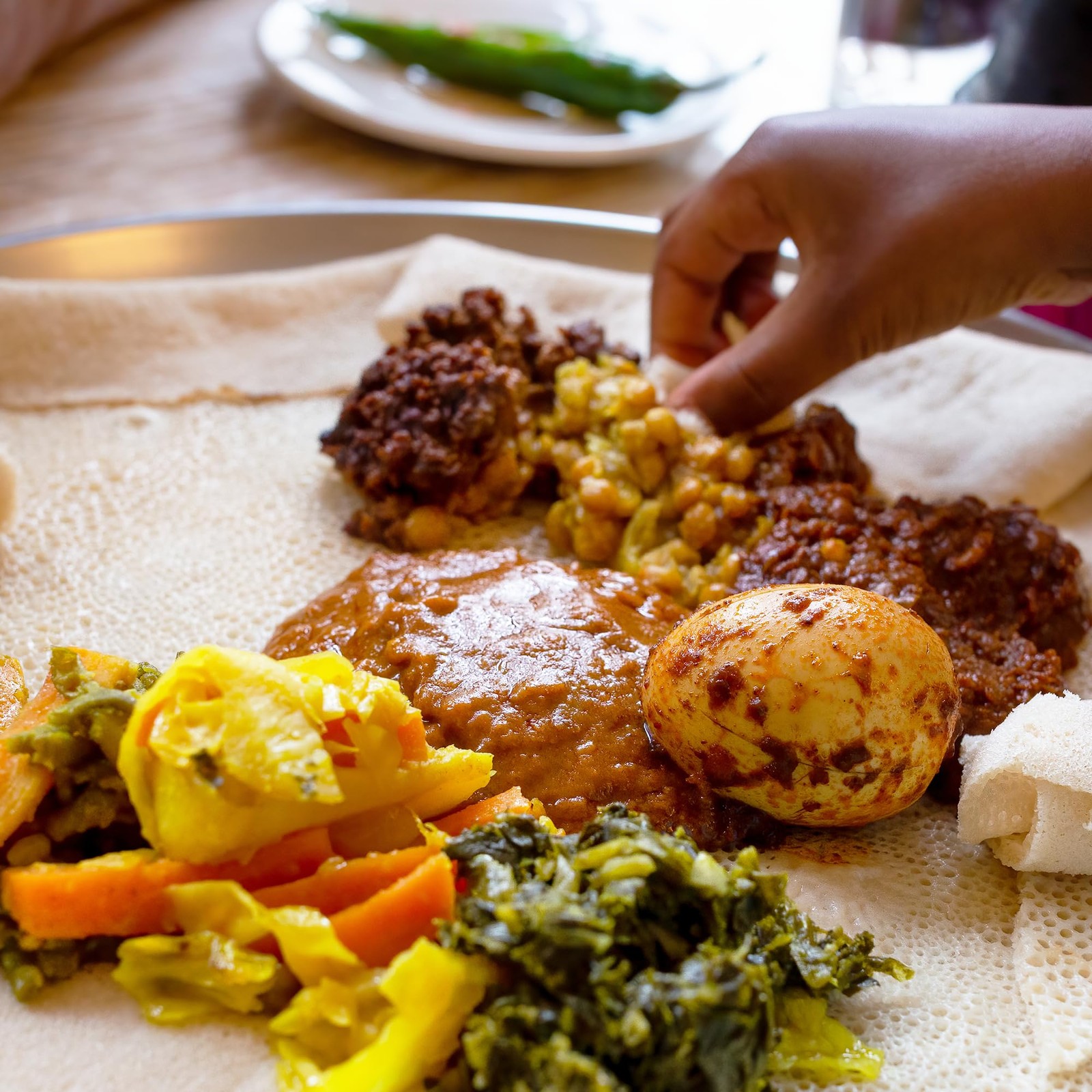 Ethiopian Berbere Spice Blend, 8.8 oz, Sweet & Spicy Dry Rub for Grilled Meat