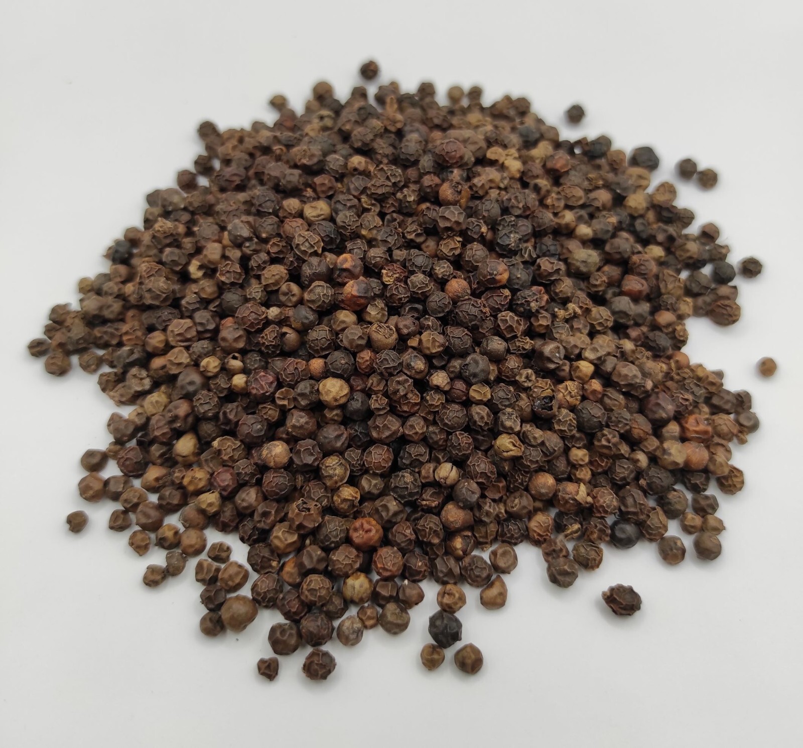 Black Pepper Whole Peppercorns 460 g (16.3oz) – Exceptional Quality Strong Taste