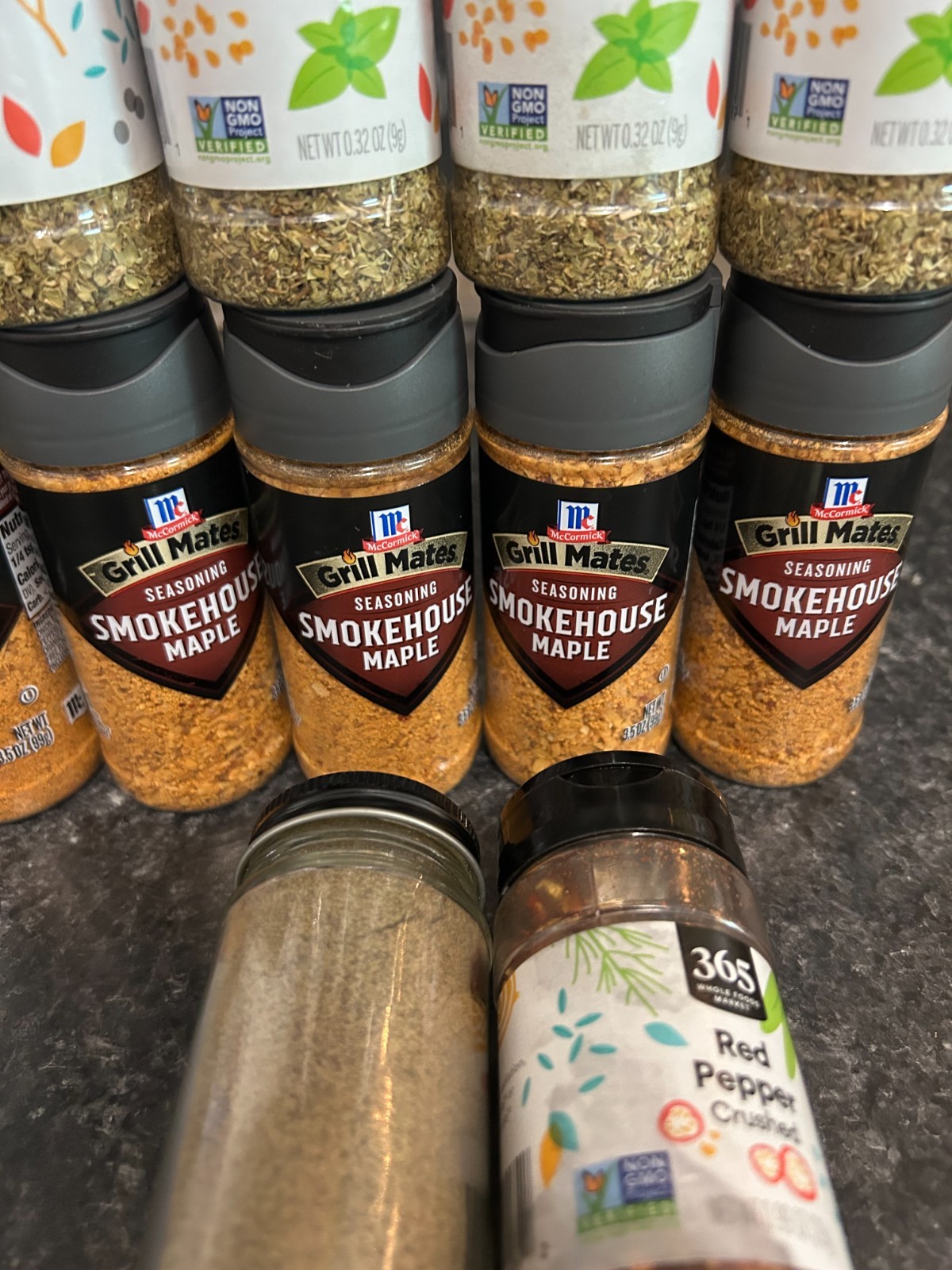 11-pack lot McCormick Grill Mates Smokehouse Maple Seasoning 3.5 Oz Oregano