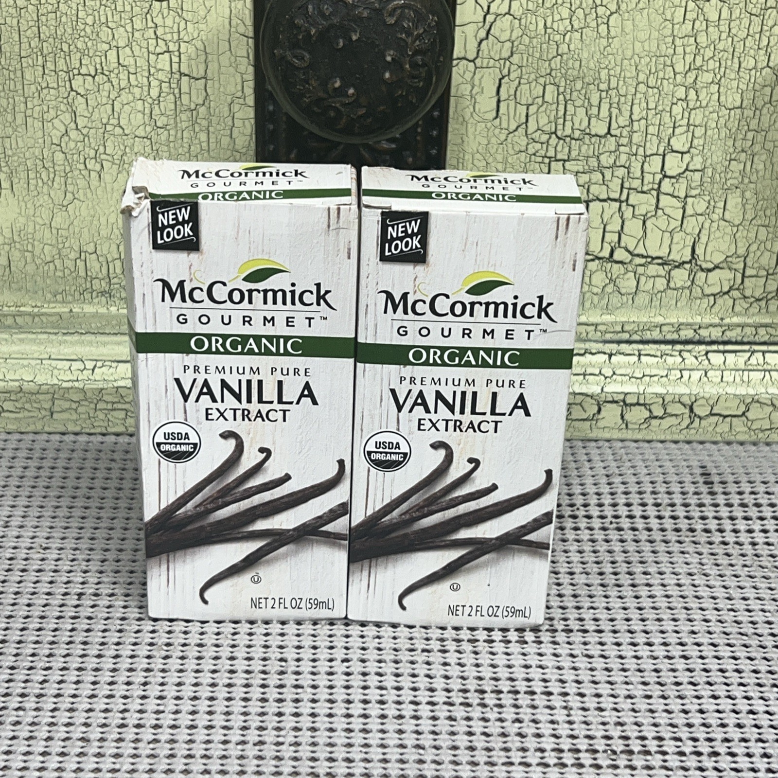 McCormick Gourmet Organic Premium Pure Vanilla Extract 2 FL OZ (2 PACK)