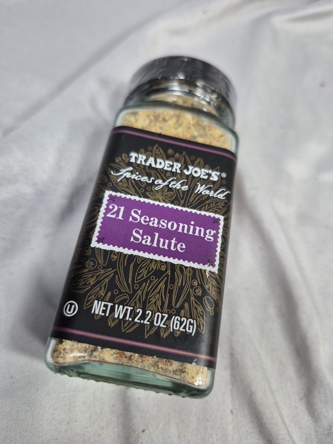 Trader Joe’s 21 Seasoning Salute Salt-Free Blend 2.2 oz NEW Exp 12/25 USA