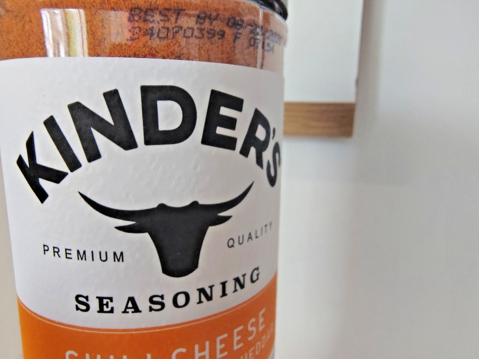 Kinder’s CHILI CHEESE Seasoning/Mild Chili & Cheddar 8.4oz, BB 8/26, Lot of 4