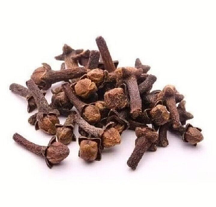 Premium organic dried cloves from the Indonesian highlands (1 package 500 grams)