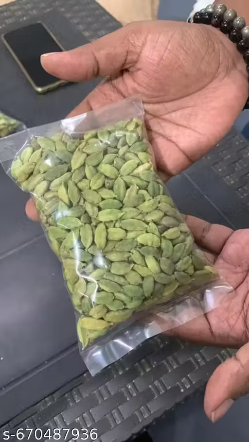 Green Cardamom/Elaichi Whole [No Artificial Colors] (50 grams)