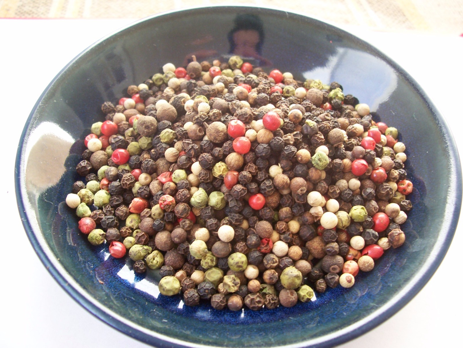 PEPPERCORNS RAINBOW MIXED 5 COLOR 2, 4, 6, 8, 10,12,16, 32 OZ RESEALABLE BAG