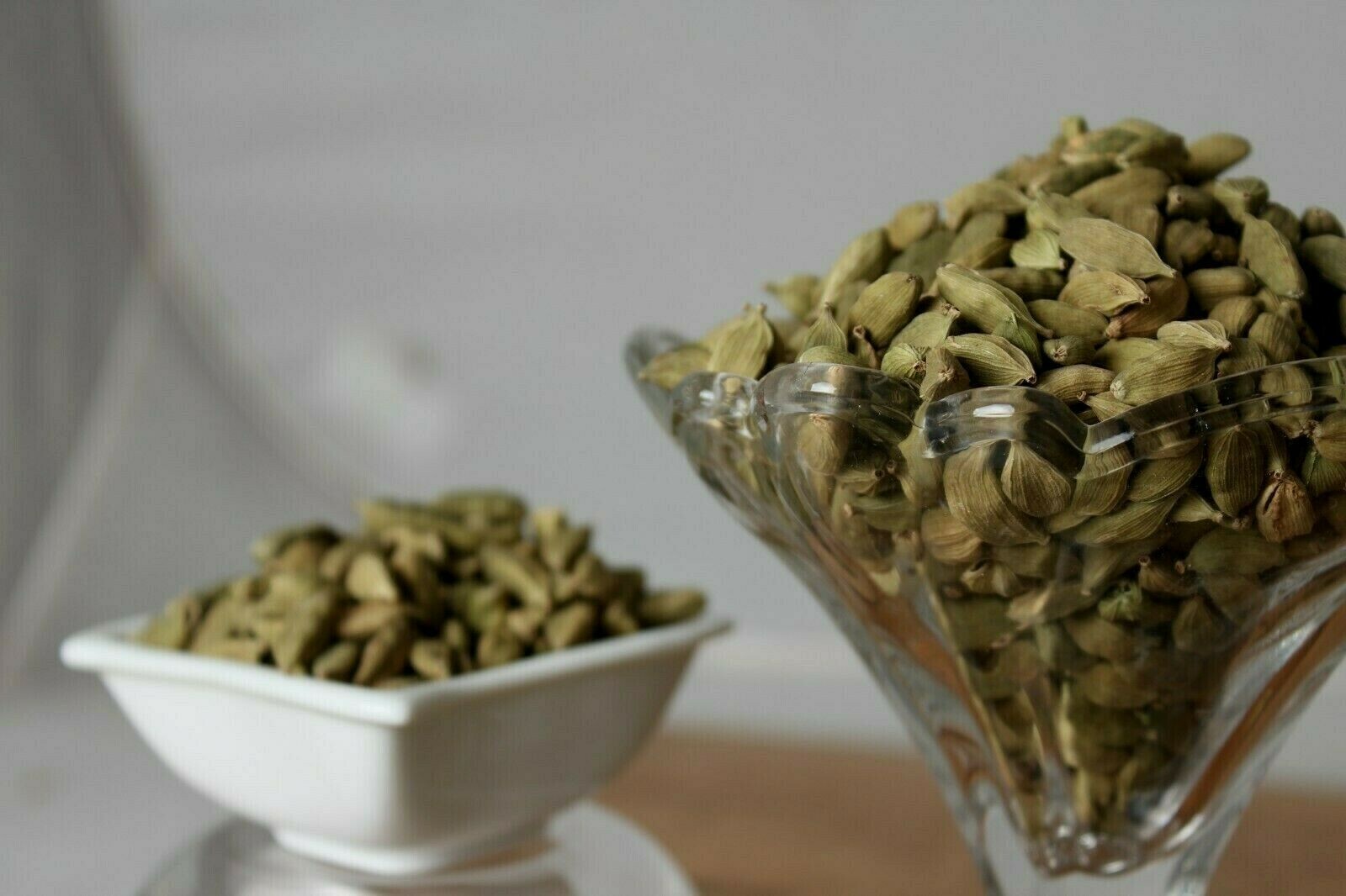 Ceylon Organic Green Cardamom Seeds Pods 100% Pure Natural Premium
