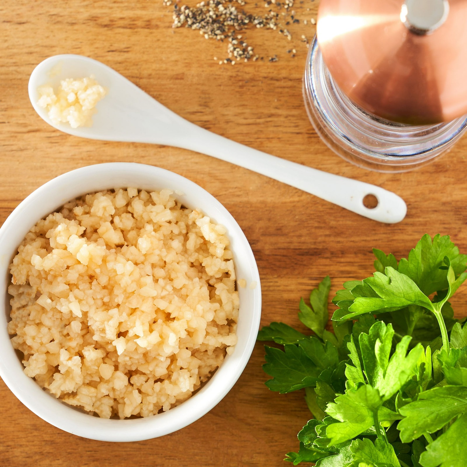 Great Value Family Size Minced Garlic in Water, 32 oz Jar