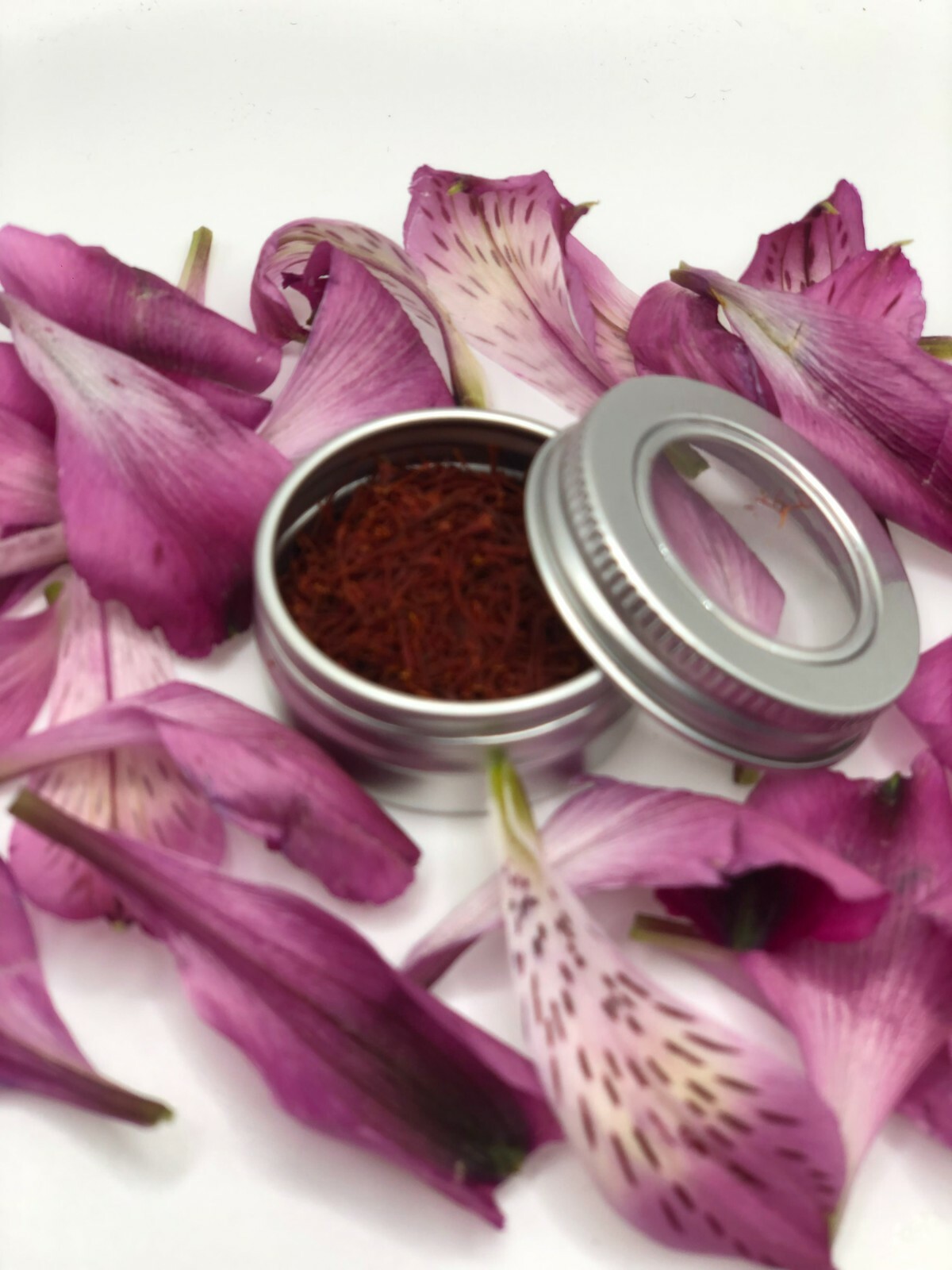 Rose Saffron | Premium Grade Handpicked Saffron Threads | Pure Red | 2 Grams