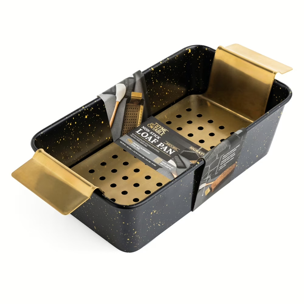 Non-Stick Loaf Pan with Gold Stainless Steel Trivet – Black and Gold