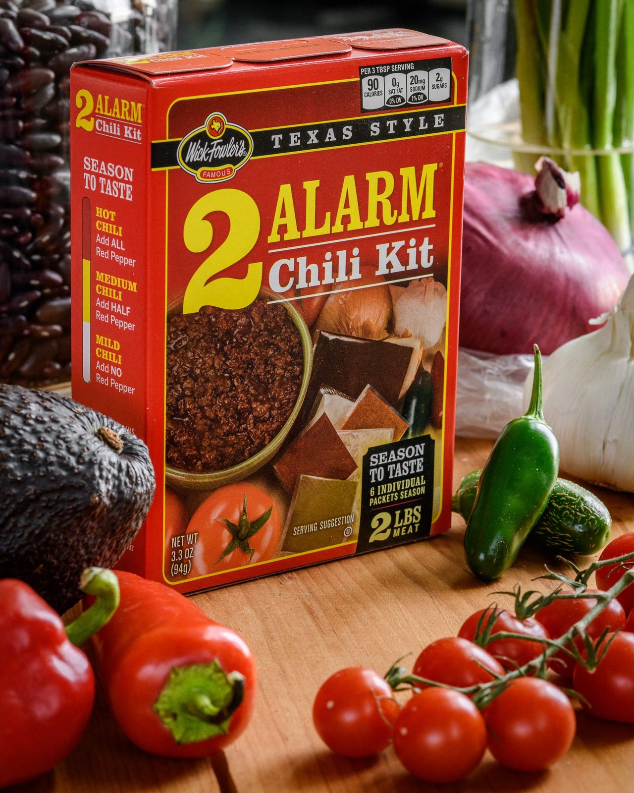 Wick Fowler’s 2-Alarm Chili Kit, Texas Style Chili Seasoning Mix with Individ…