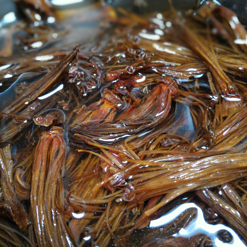 Dried Red Cotton Flowers Nam Ngiao Bombax Northern Thai Food Natural Herbs 100g.