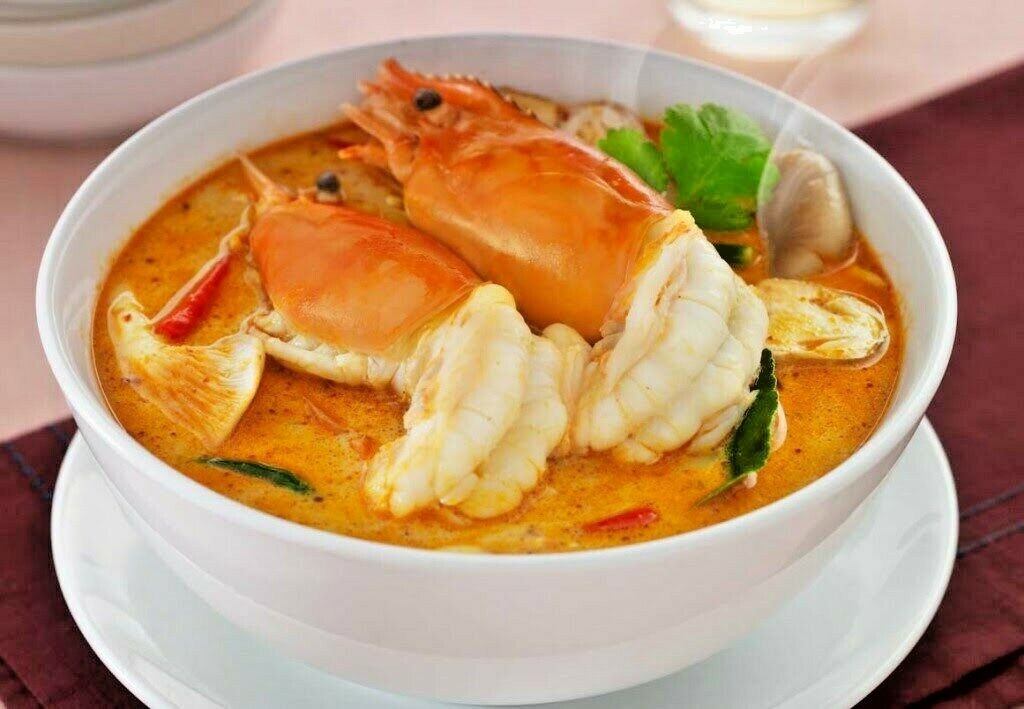 Thai Tom Yum Curry Paste Popular Food (Brand LOBO) 30 g x 2 Pcs.