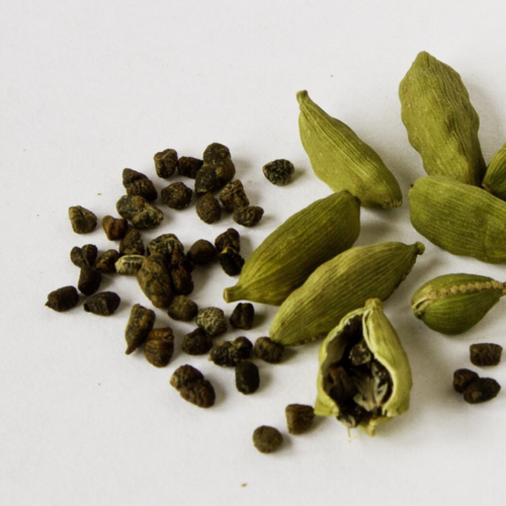 CARDAMOM / Cardamon Seeds Pods Premium Quality Natural Organic Ceylon spice 100g
