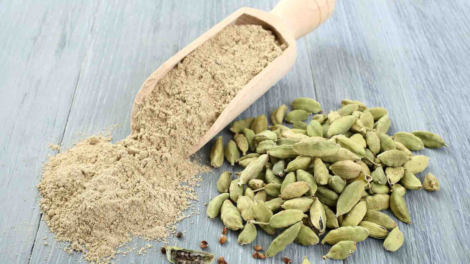 Cardamom Powder Sri Lankan Premium Quality Dry Cardamon Seeds Organic Ground 50g
