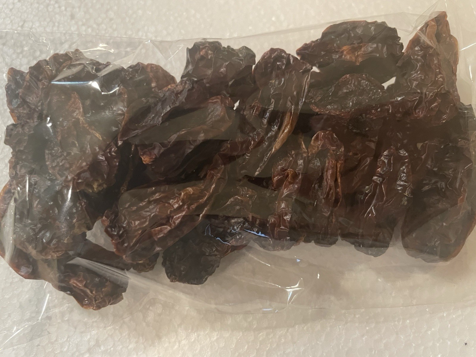 Habanero dry chili pepper 2.6 oz 75 G 100% Natural / very spicy pepper