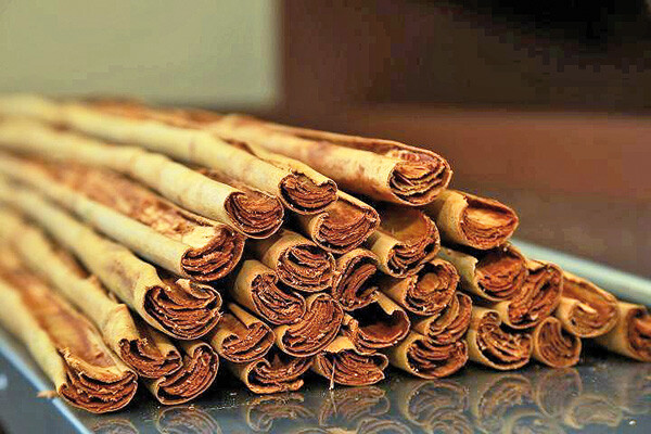 Premium Quality Pure Ceylon Organic Natural Spicy Cinnamon Sticks 100g Free 2022