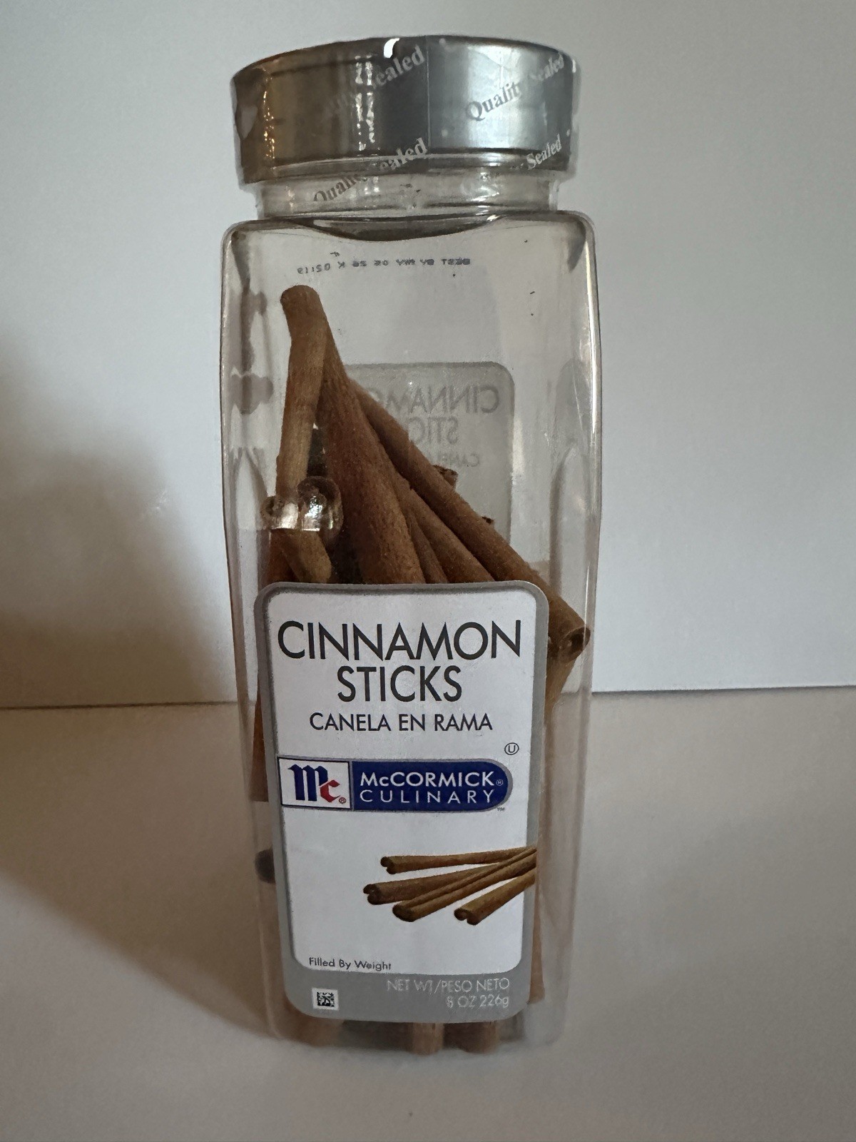 Sealed McCormick Culinary Kosher Cinnamon Sticks, 8.0 oz Canister
