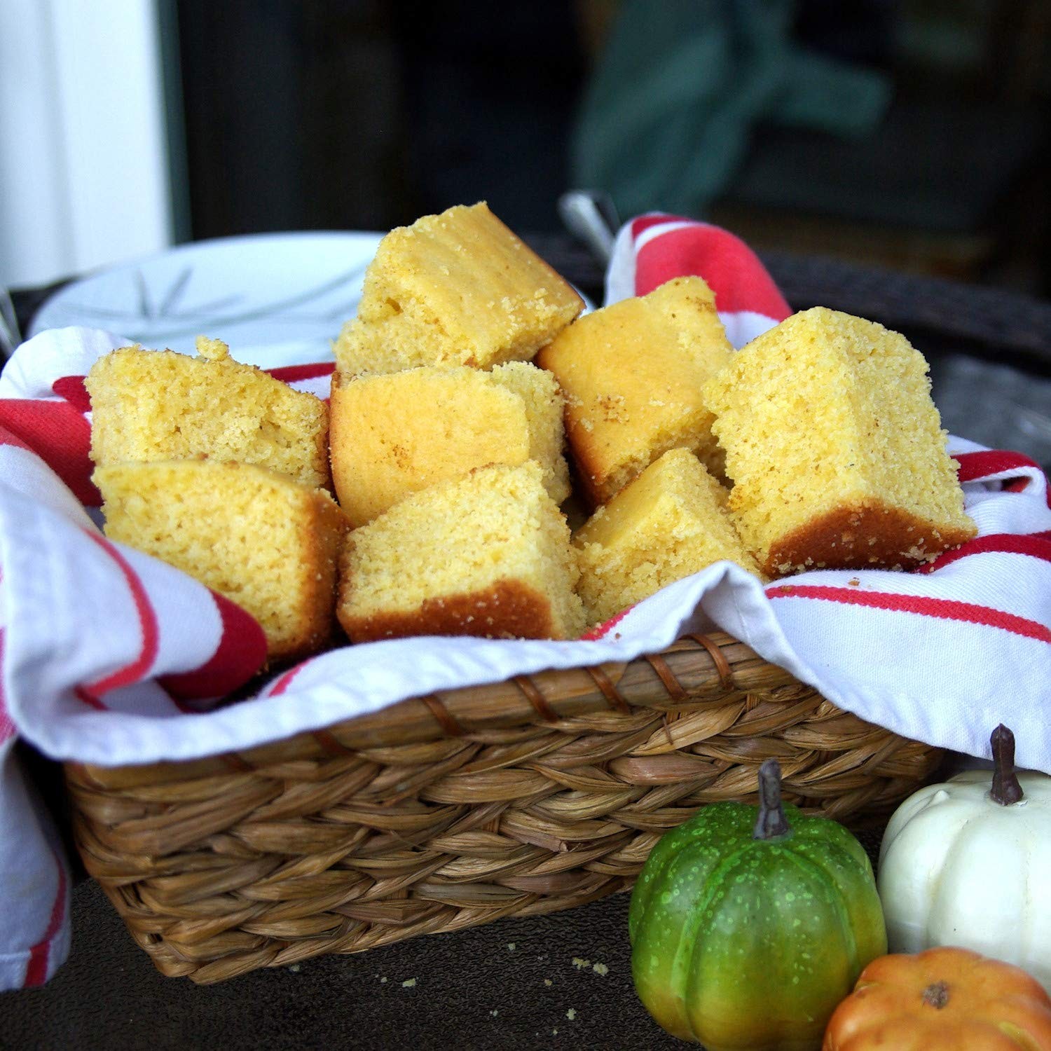 Marie Callender’s Original Cornbread Mix – 5 80 Ounce (Pack of 1), Yellow