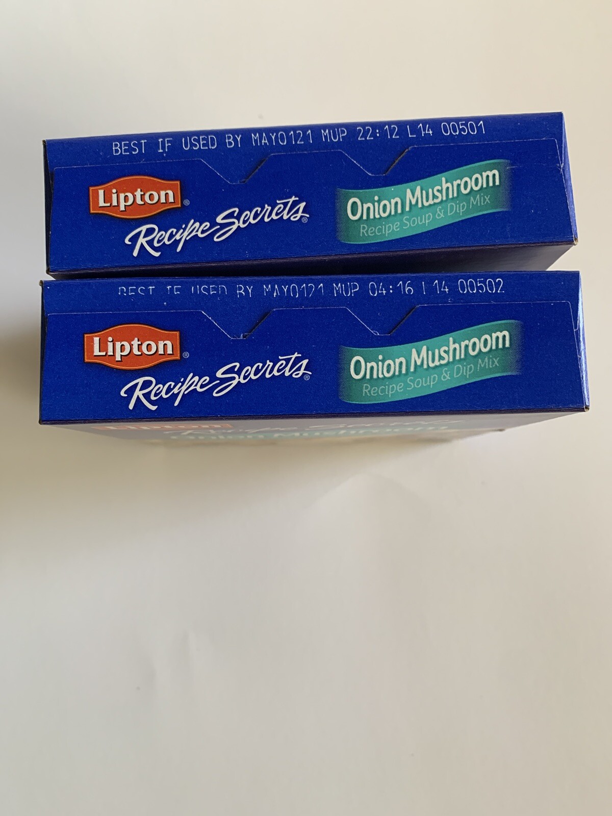 Lipton Recipe Secrets Onion Mushroom Recipe Soup & Dip Mix (Pack of 2) NT. 1.8oz
