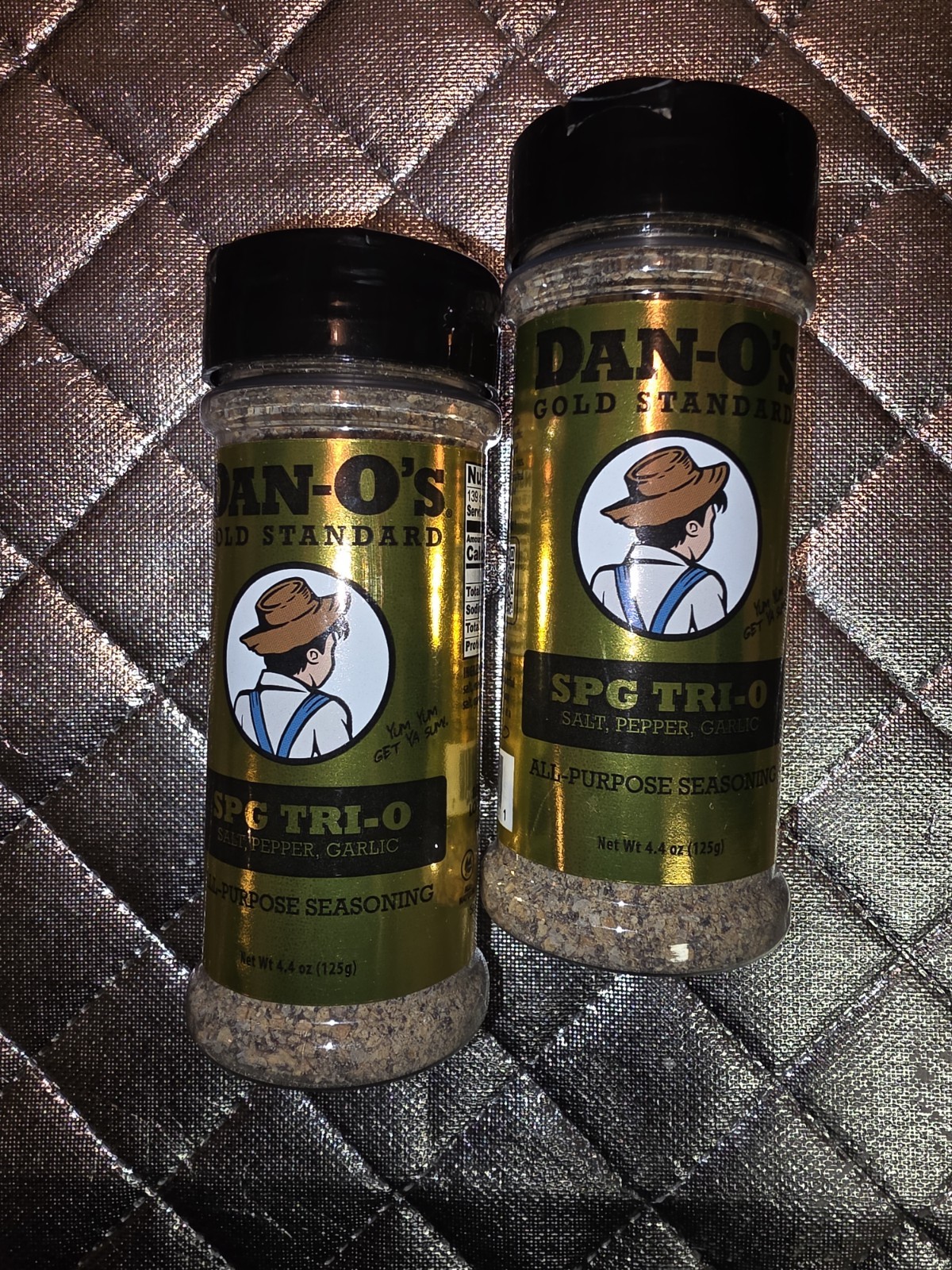 Dan-O’s Salt,Pepper & Garlic All Purpose Seasoning 4.4 Oz Lot Of 2