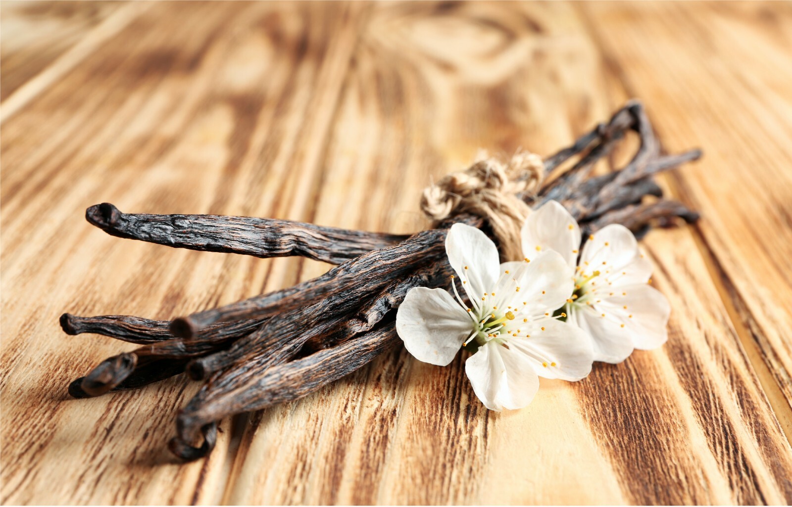 Tahitian Vanilla Beans – Whole Grade B Pods for Baking, Brewing, Extract Making