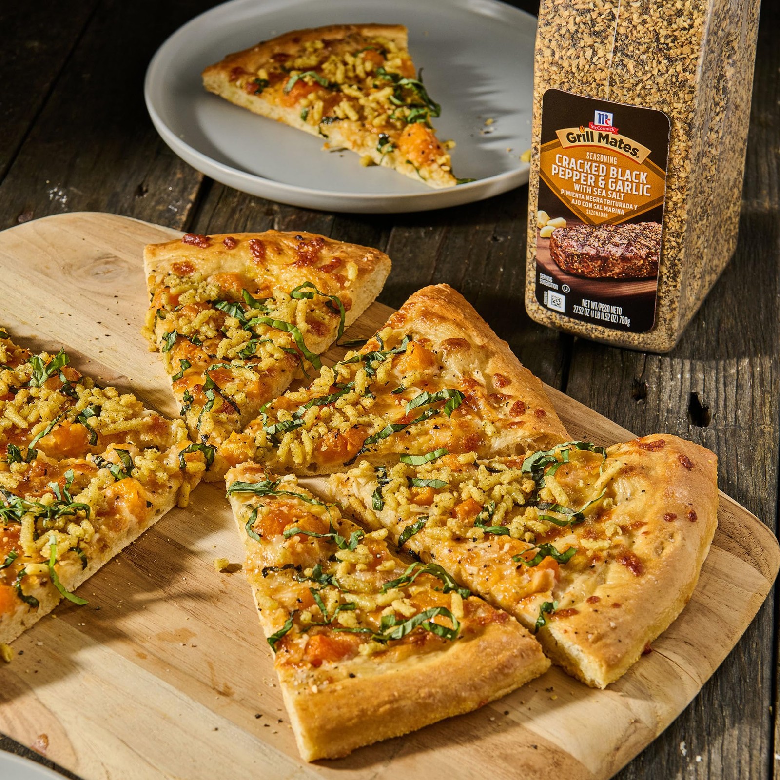 McCormick Grill Mates Cracked Black Pepper & Garlic 27.52 Ounce (Pack of 1)
