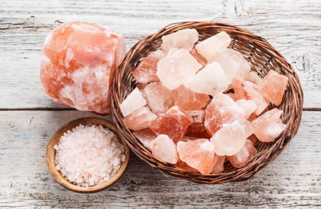 Natural Himalayan crystal pink Salt (food grade) vegan,ancient sea salt