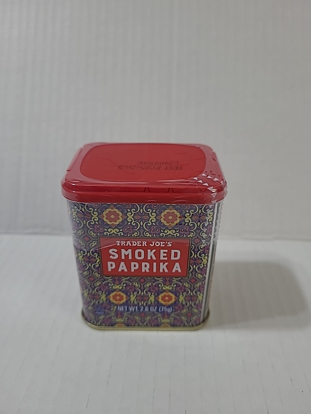 Trader Joe’s Smoked Paprika Powder Spice Seasoning Tin-2.6 Oz