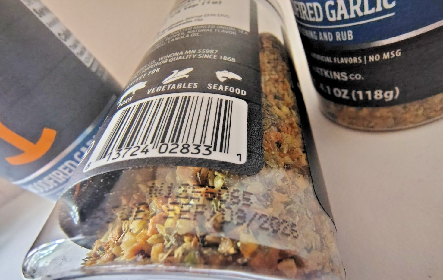 YELLOWSTONE WOODFIRED GARLIC SEASONING & RUB by Watkins, 4.1oz, Lot of 3
