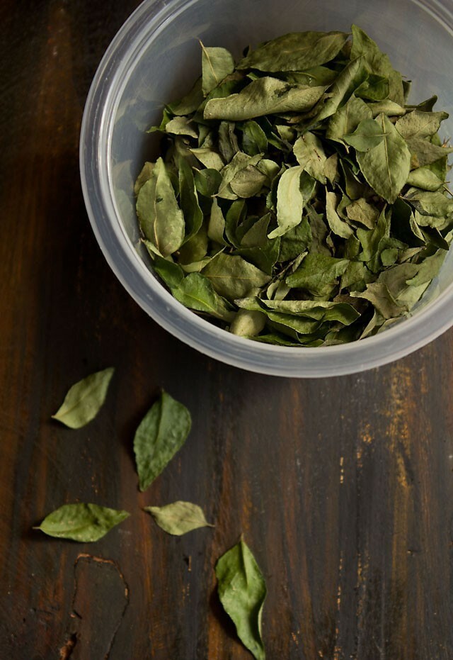 Home Grown Organic Ceylon DRIED Curry Leaves (Murraya Koenigii) Best Quality