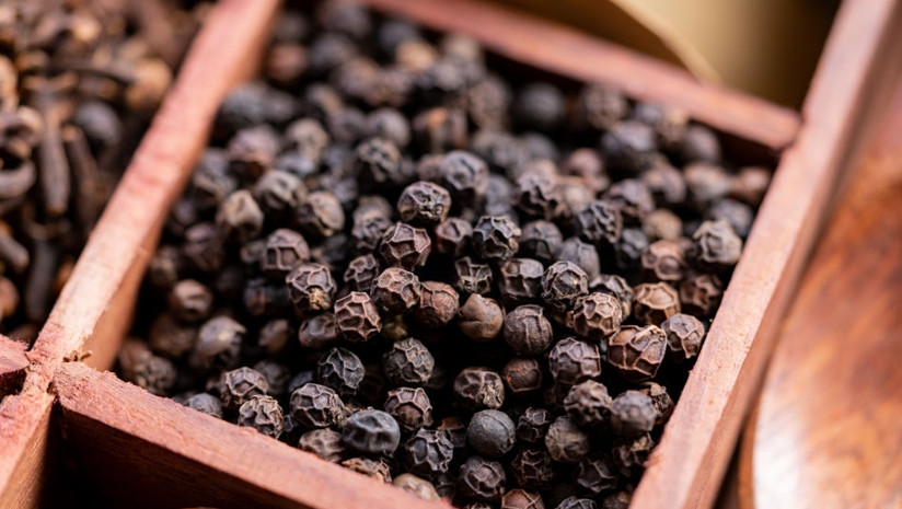 Pure Ceylon Whole Black Pepper Peppercorns 12oz (340g) Organic 100% Sri Lanka