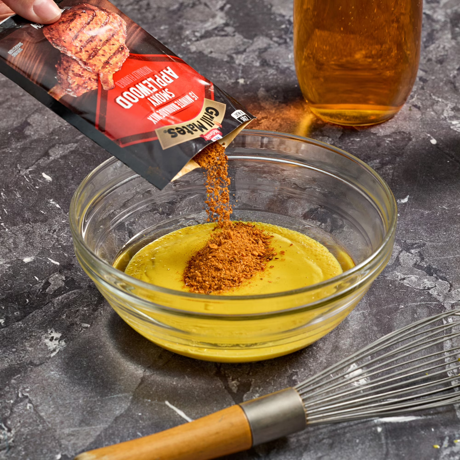 McCormick Grill Mates Smoky Applewood Marinade Seasoning Mix | 1oz