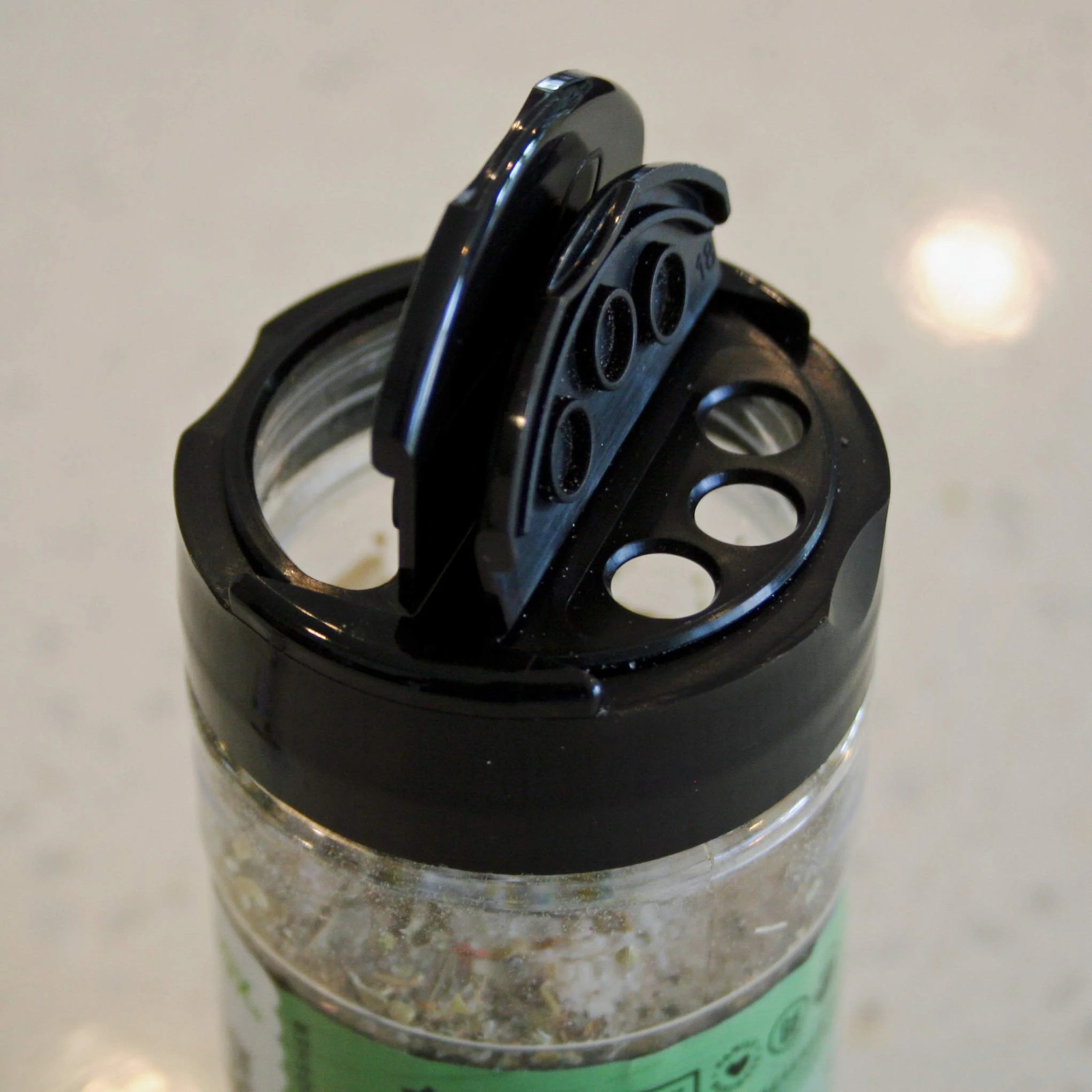 FreshJax Indian Black Salt Kala Namak (8.1 oz Large BPA-Free Bottle) Non GMO, Gl