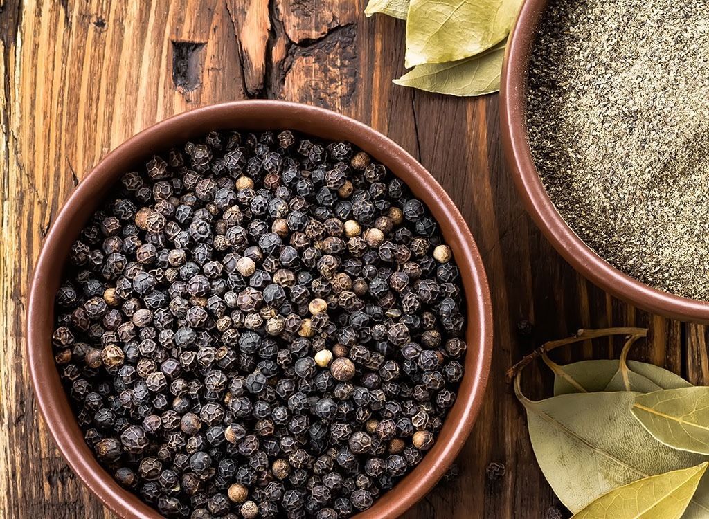 New Black pepper corns High quality Fat Burn whole/ Powdered FreeShip from india