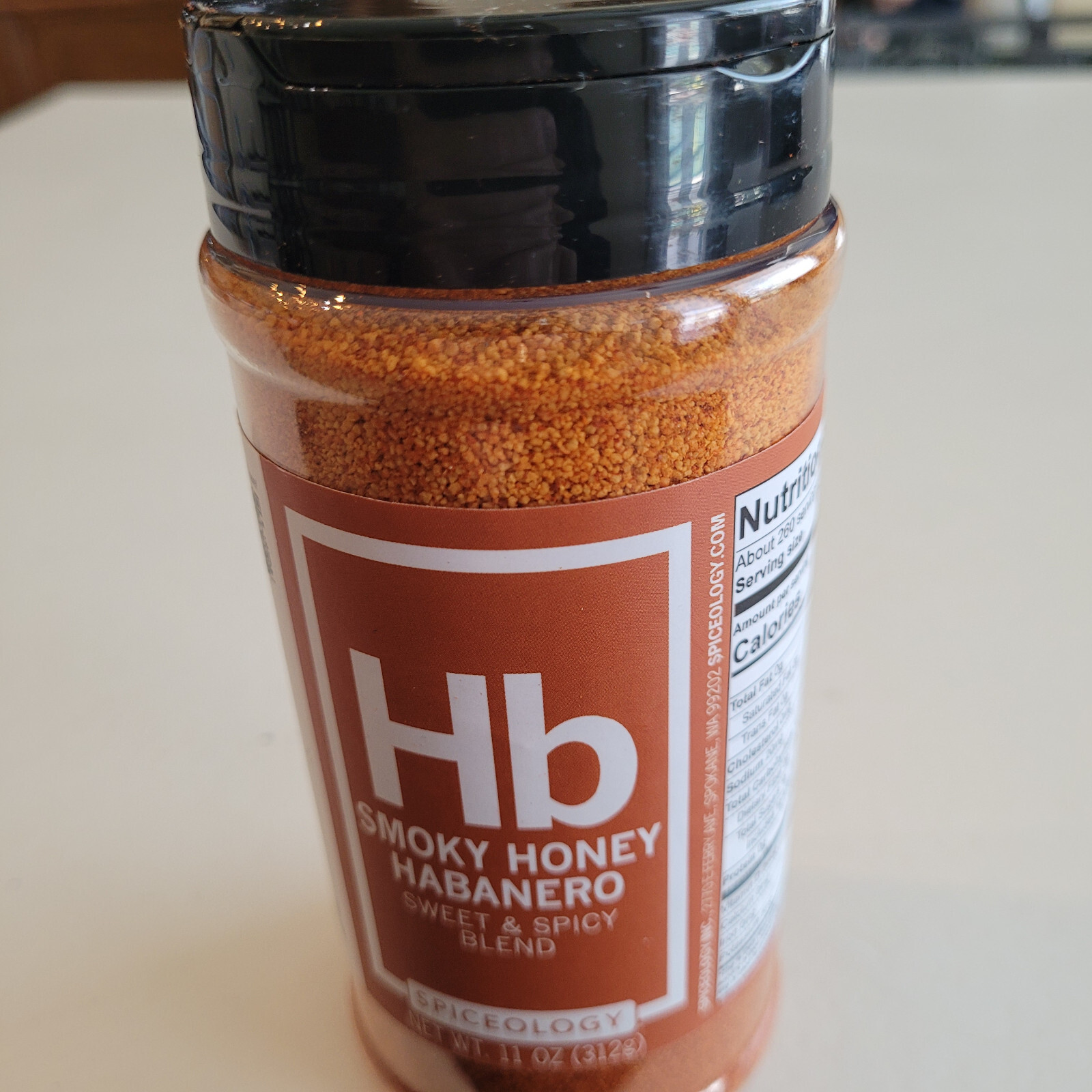 Spiceology Smoky Honey Habanero Sweet and Spicy BBQ 11 oz Spice Rub Smoking