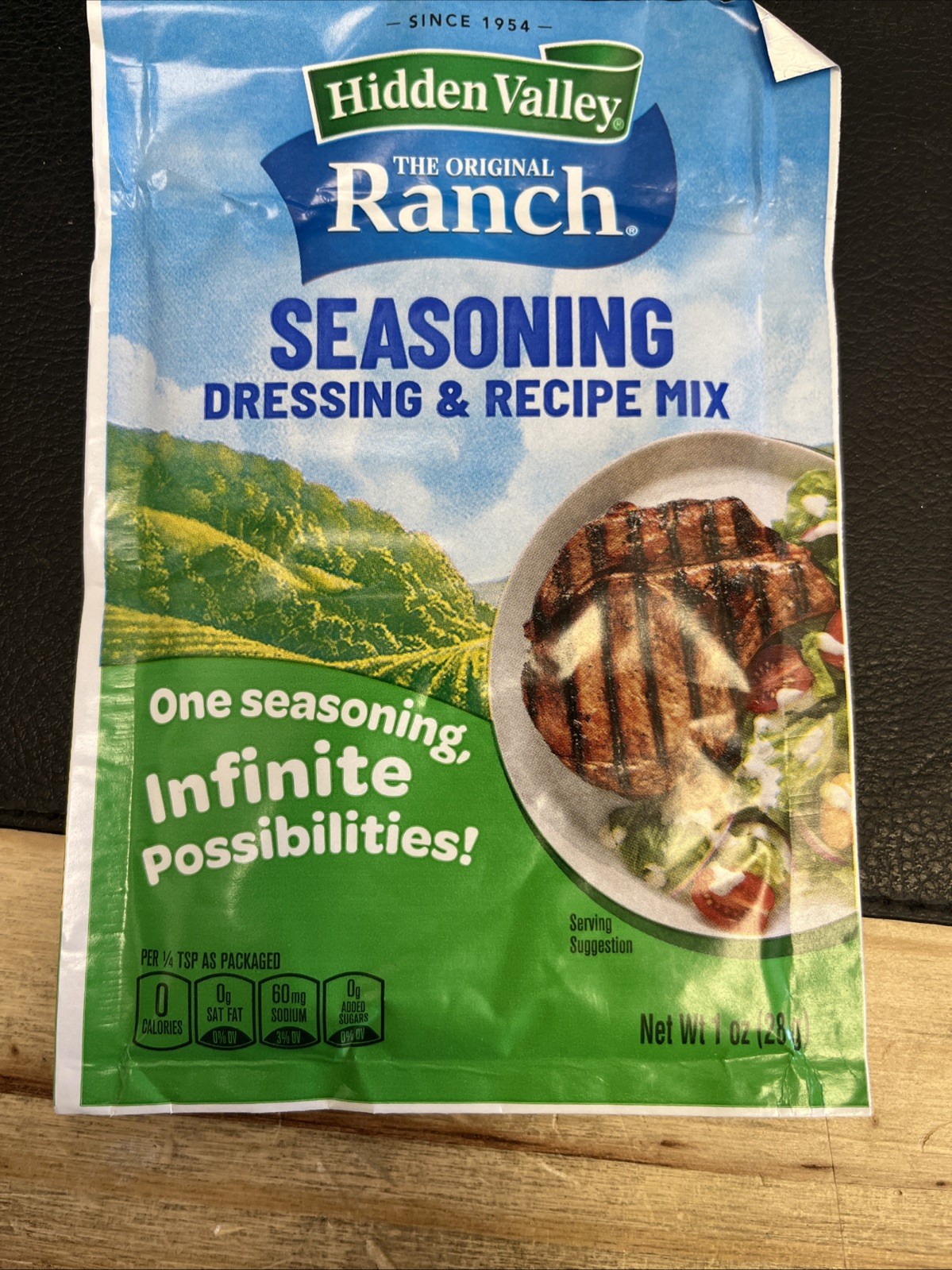 24 Pack Hidden Valley Ranch Seasoning Salad Dressing & Recipe 1.oz Exp:05/2027
