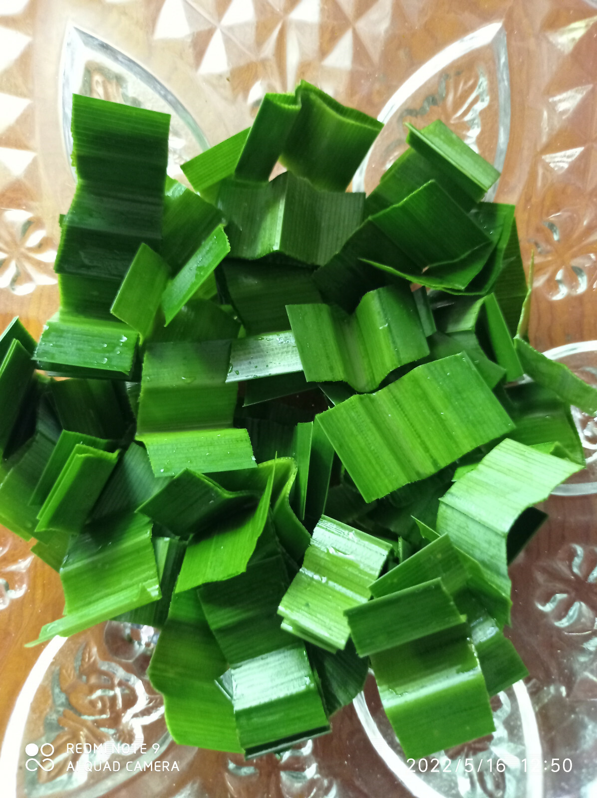 Dried Pandan (Rampe) Leaves (Powder