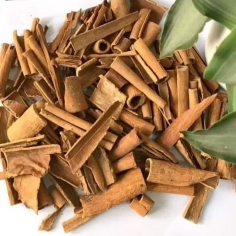 Pure Indonesian Cinnamon Bark Chips 100 g/3.5 oz For Tea, Baking, Cook