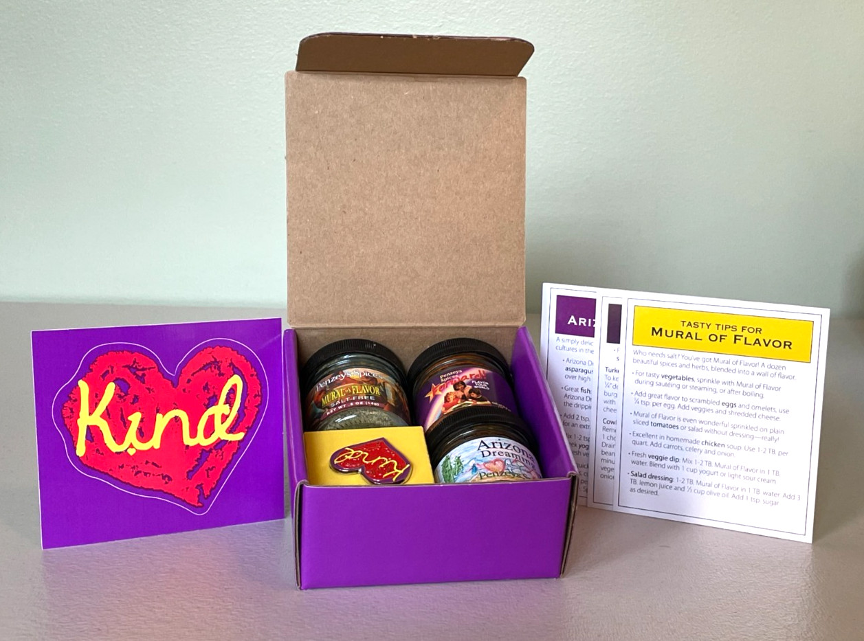 Penzeys Kind Heart Gift Box ~ New/Sealed