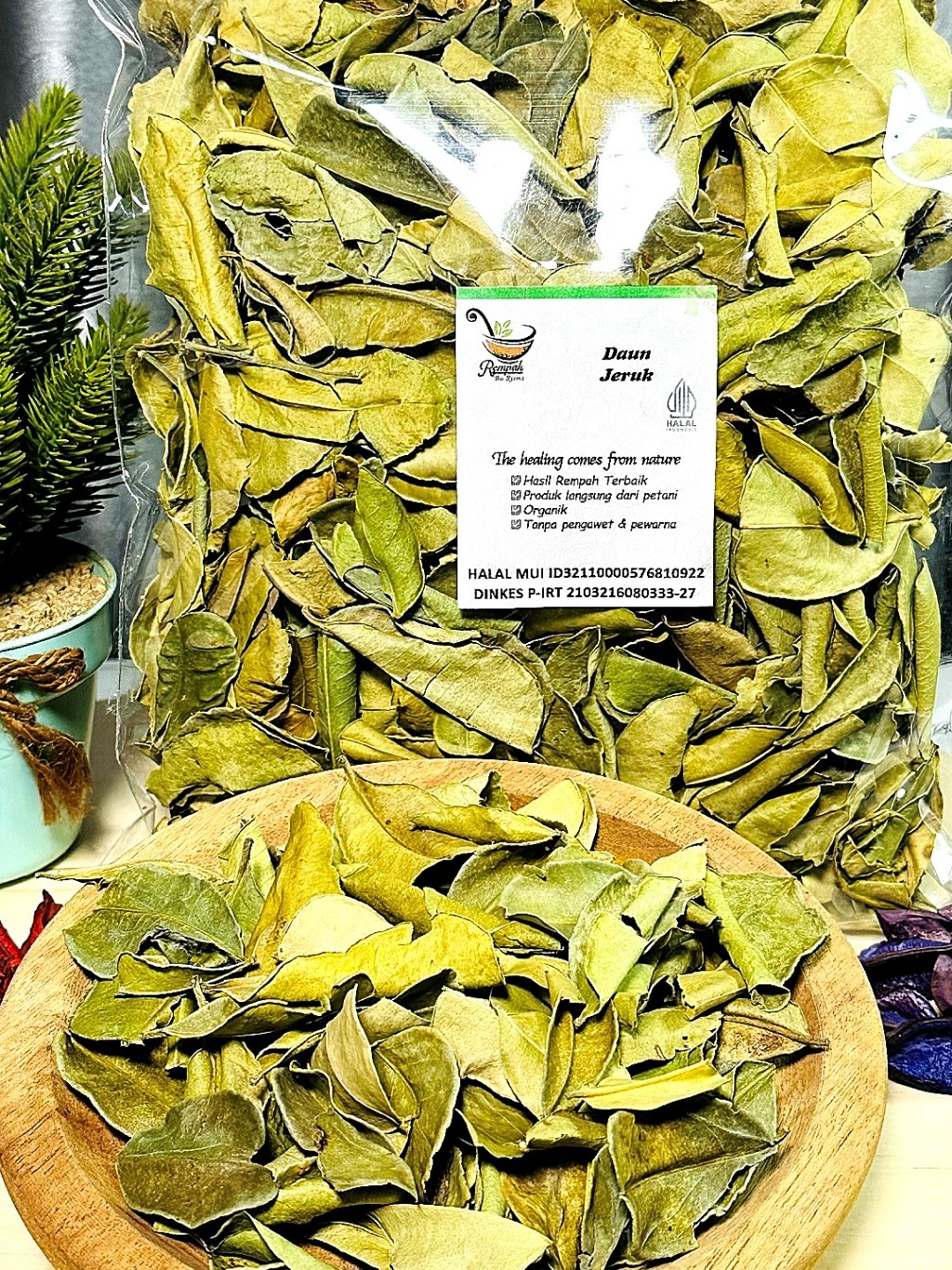 Kaffir Lime Leaf Seasoning 25g Daun Jeruk for Soup & Curry Aroma, Tropical Blend
