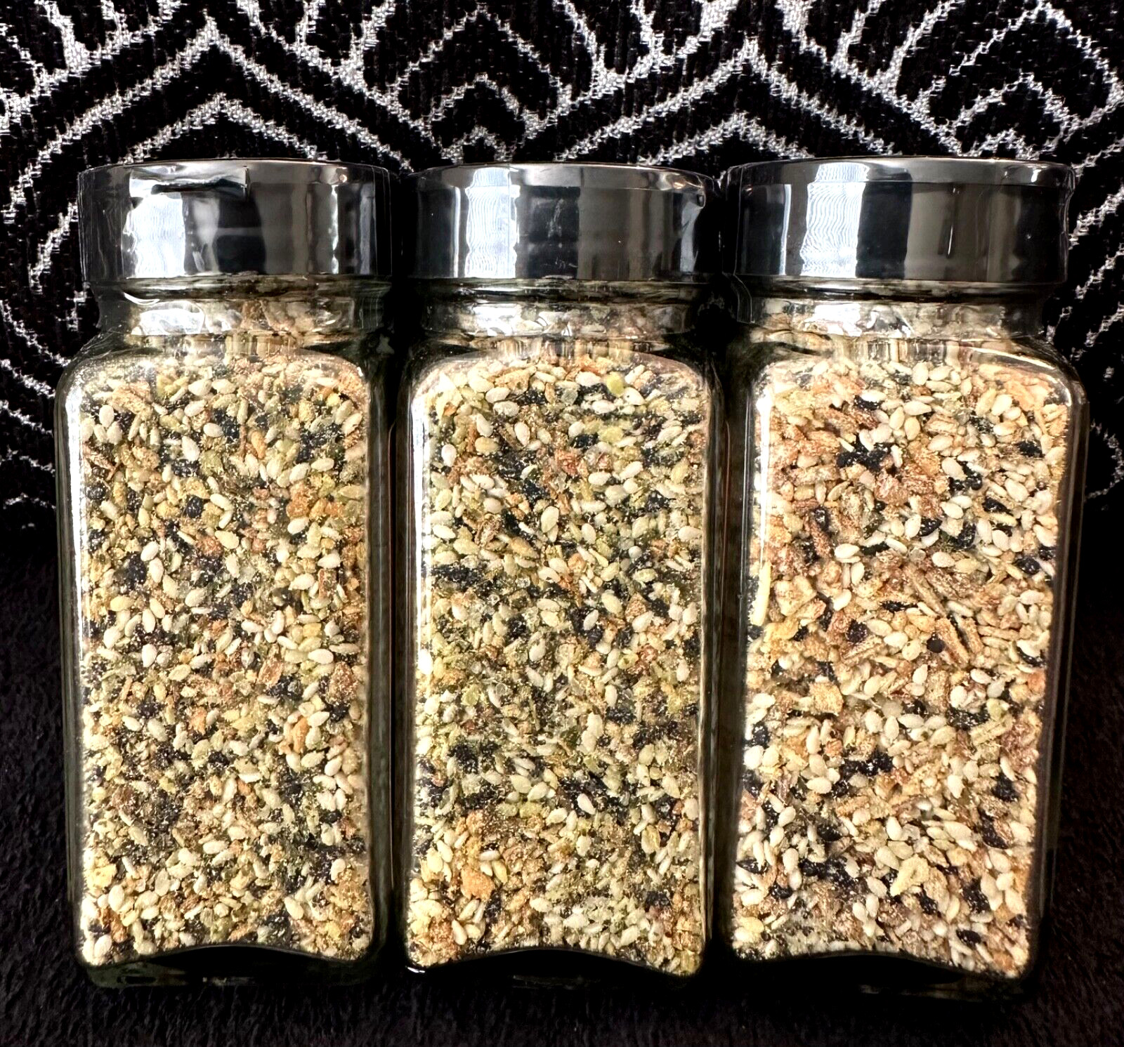 3pk STONEMILL EVERYTHING BAGEL SEASONING ASIAGO CHEESE FLAVOR SALADS BURGERS ETC