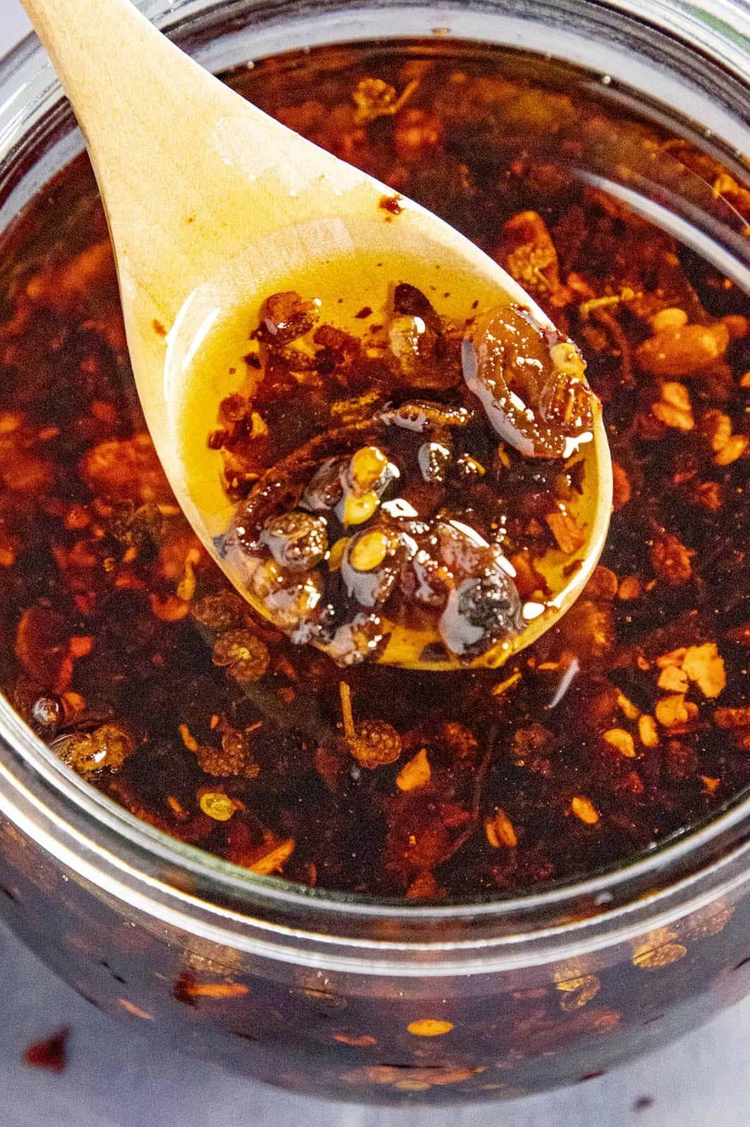 Kinder’s Crunchy Chili Seasoning 9.3oz Crispy Chili Oil Spice Blend Hot Flavor