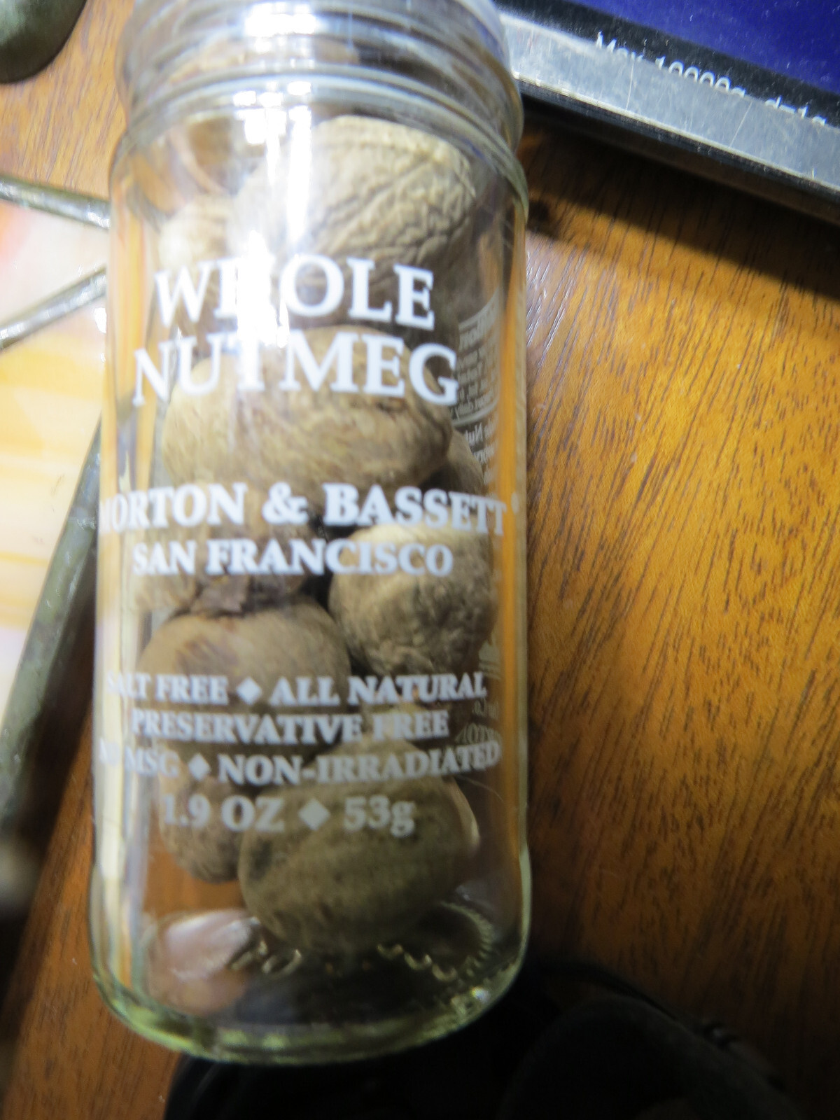 WHOLE NUTMEG MORTON &BASSETT SAN FRANCISCO NEW 1.9 OZ